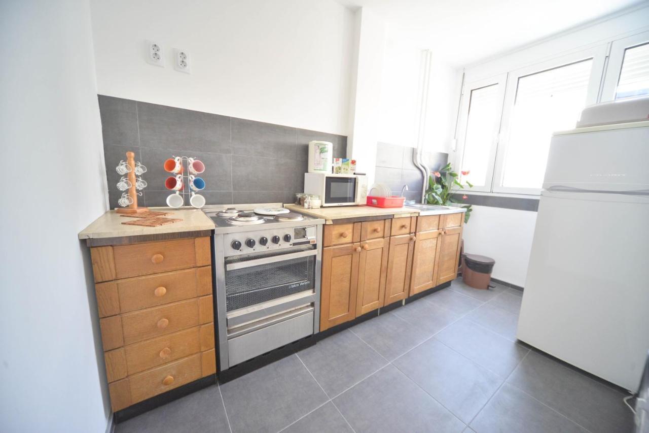 Apartman Centar Lux Pirot Zewnętrze zdjęcie