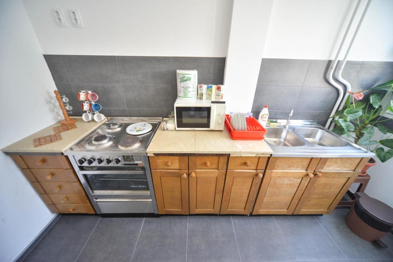 Apartman Centar Lux Pirot Zewnętrze zdjęcie